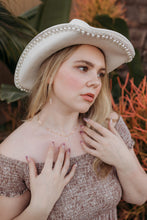 Load image into Gallery viewer, LUCIA Necklace