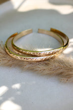 Load image into Gallery viewer, ALTHEA Cuff