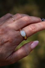 Load image into Gallery viewer, Australian Opal Ring - Size 7.75