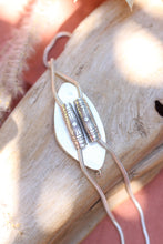 Load image into Gallery viewer, TRINITY Bolo