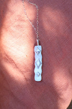Load image into Gallery viewer, Ombre Tourmaline Starburst Necklace