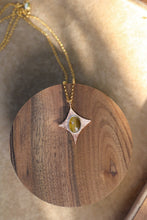 Load image into Gallery viewer, Starburst Cat-Eye Apatite Necklace - Large