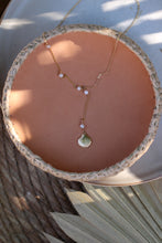Load image into Gallery viewer, ASHERAH Shell Necklace