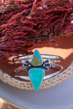 Load image into Gallery viewer, •TRINITY Cuff