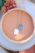 Load image into Gallery viewer, INTO THE WINDOW Necklace - Large
