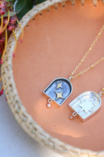 Load image into Gallery viewer, INTO THE WINDOW Necklace - Large