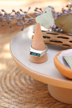 Load image into Gallery viewer, Hubei Turquoise Ring - Size 10
