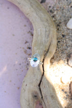 Load image into Gallery viewer, Kyanite Relic Ring - Size 8.25
