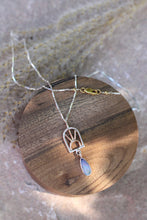 Load image into Gallery viewer, Sunshine Opal Necklace
