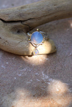 Load image into Gallery viewer, EYE OF ELENA Ring - Size 8.25
