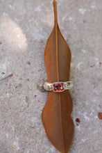 Load image into Gallery viewer, Sunstone Ring - Size (small) 6.25
