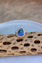 Load image into Gallery viewer, DESERT BLOOM Australian Opal Ring- Size 5
