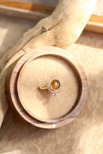 Load image into Gallery viewer, Cat-Eye Apatite + Citrine Ring -Size 7
