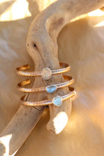 Load image into Gallery viewer, ALTHEA Cuffs - Gold
