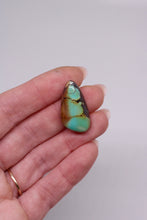 Load image into Gallery viewer, Lot 13- High-Grade Qingu808 Turquoise
