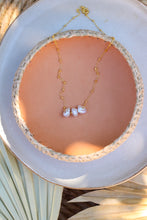 Load image into Gallery viewer, Trinity Pearl Necklace
