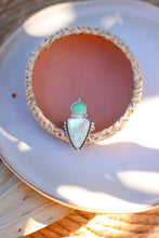 Load image into Gallery viewer, Australian Variscite + Chrysoprase Ring - Size 8.75
