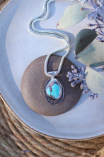 Load image into Gallery viewer, Turquoise Necklace
