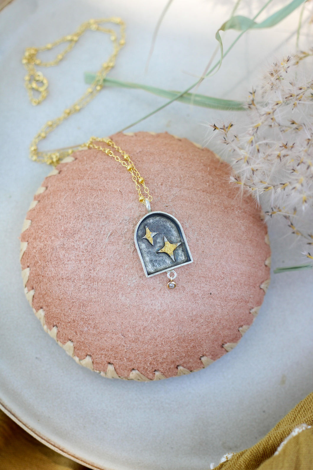 INTO THE WINDOW Necklace - Medium
